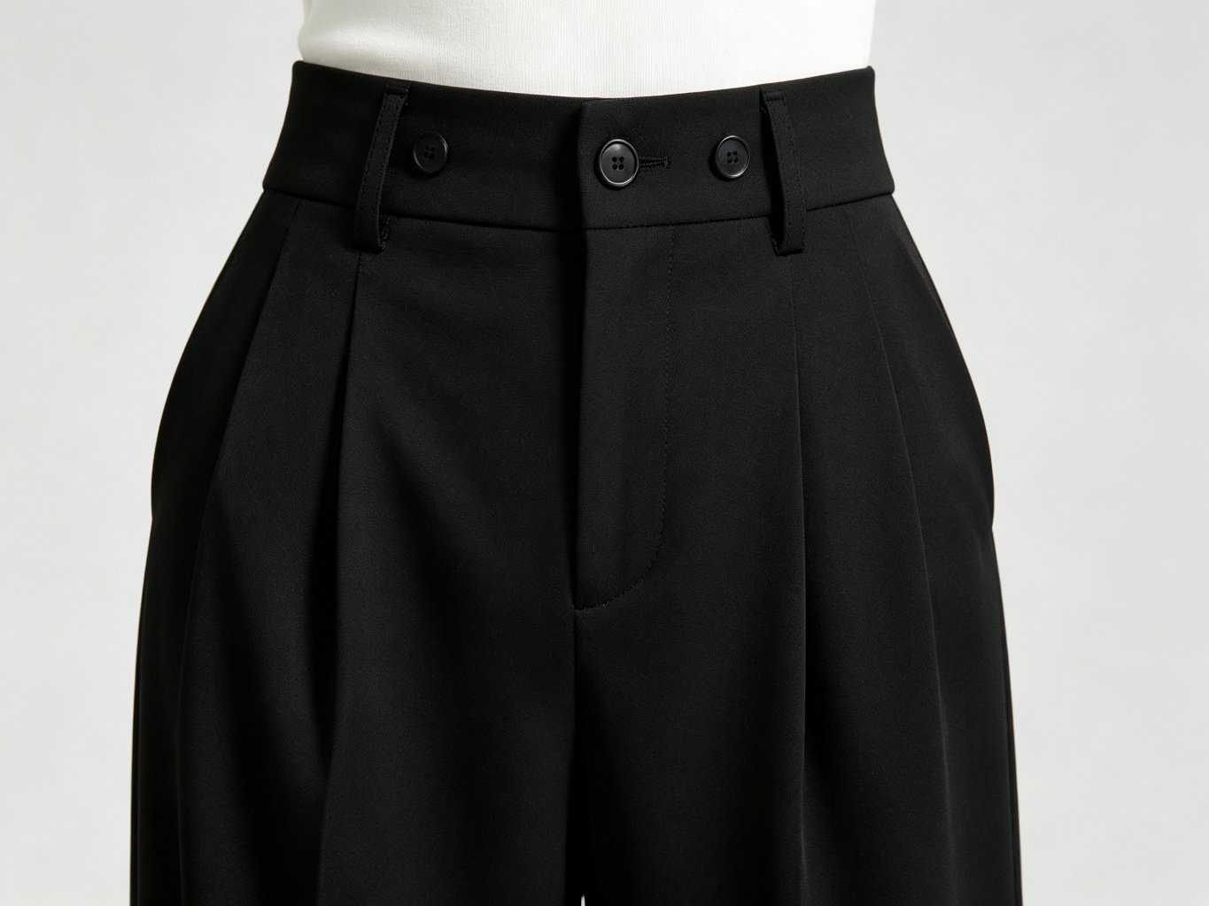 Wide-Leg Trousers (women)
